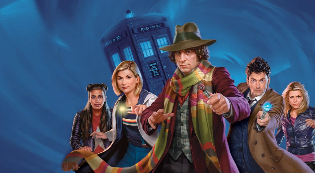 „Magic: The Gathering auf Deutsch“ – Werbebild mit den Doctor-Who-Inkarnationen des 10., 4. und 13. Doktors vor der TARDIS.